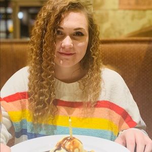 Meet your Posher, Joshlyn